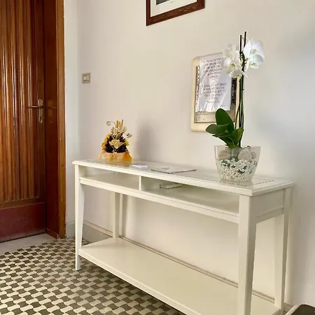 Tirreno Apartment
