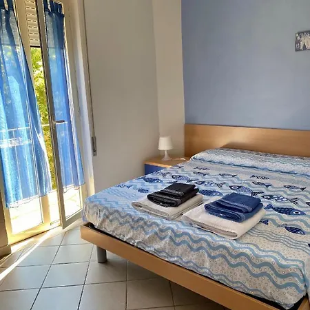 Tirreno Apartment