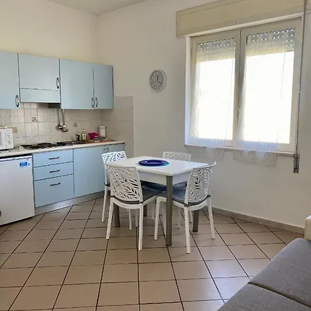 Apartment Tirreno Tirrenia