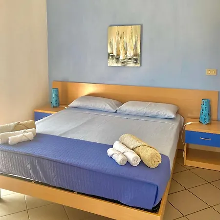 Tirreno Apartment Tirrenia