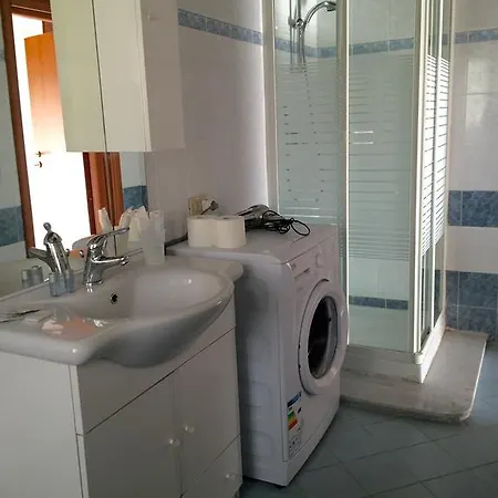 Tirreno Apartment *