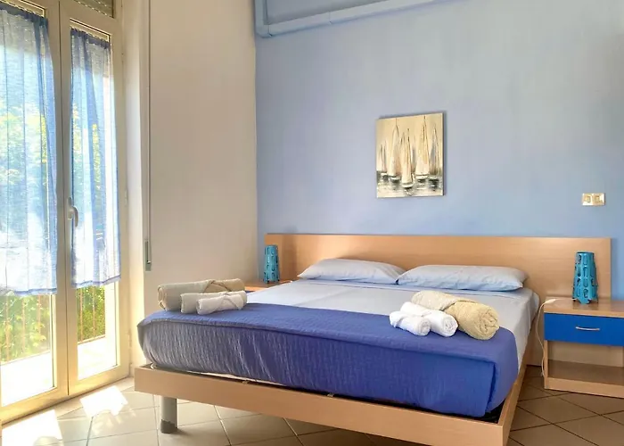Apartament Tirreno *
