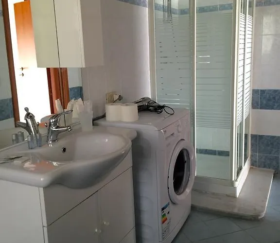 Tirreno Apartament *